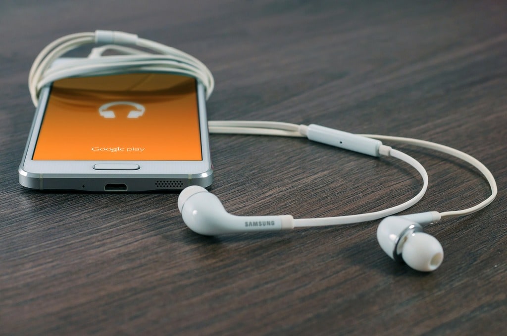 Voyager intelligent : l'utilisation des phablettes pour améliorer l'expérience touristique
